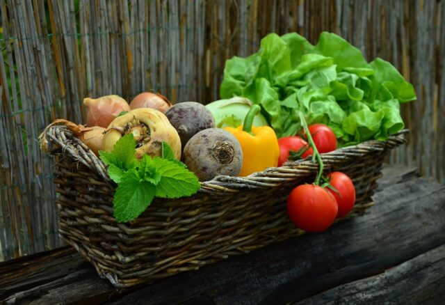 Table to Table has tips on how to keep your produce fresh.