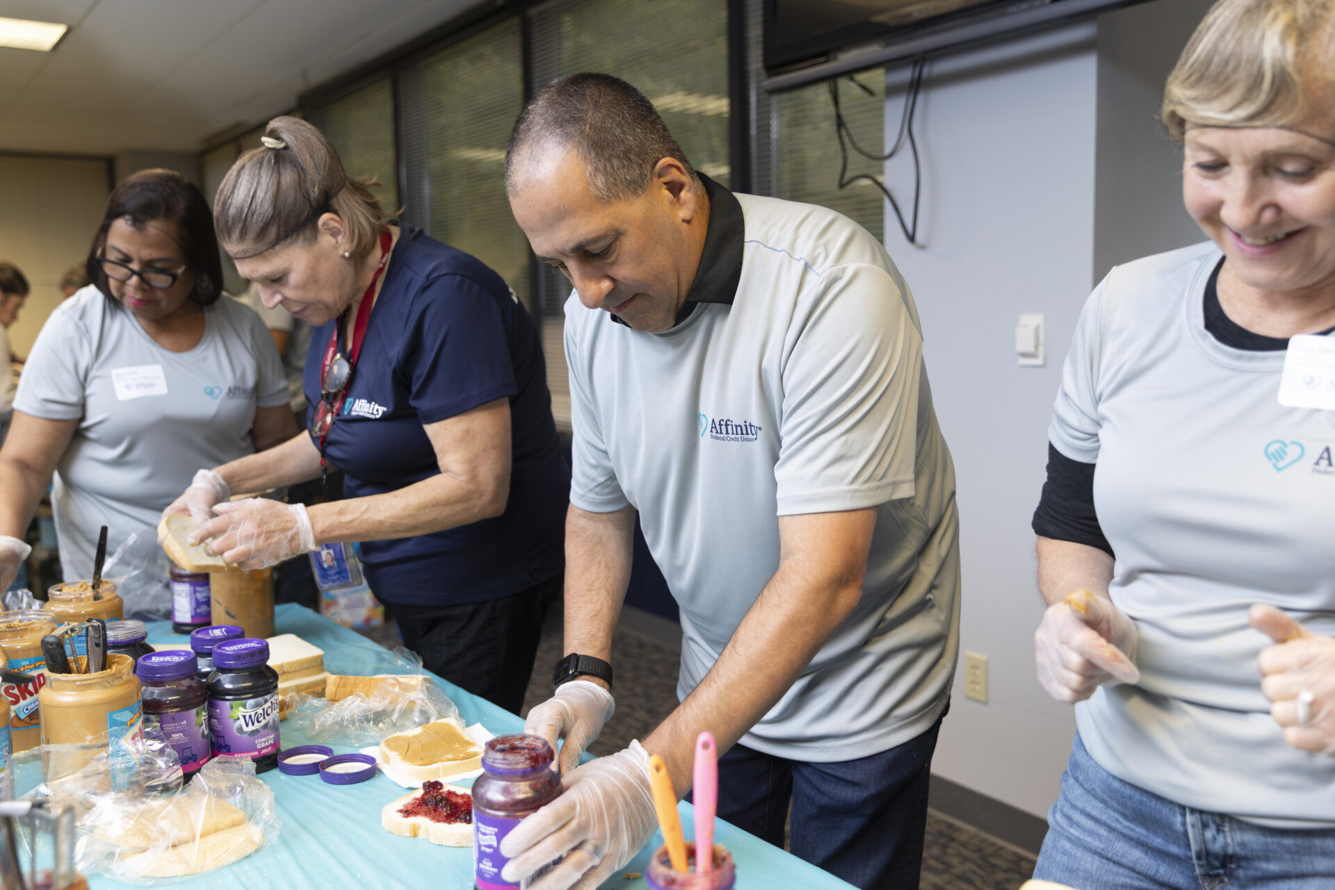 Affinity Federal Credit Union and Table to Table partnered to create 5,000 meal packs that were distributed to 16 community partner organizations.